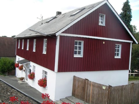 Appartement in Elbersreuth mit Garten