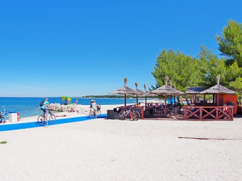 Ruhig und gemütlich 2BR Wohnung in der Nähe des Strandes