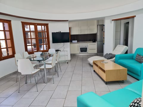 für 8 Personen ca. 160 m² in Puerto del Carmen, Lanzarote (Südküste von La