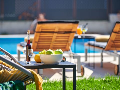 Villa Dolcea - Elegant und stilvoll mit Pool