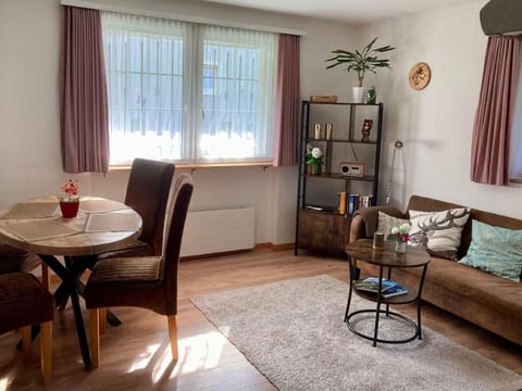 Haus am Bach