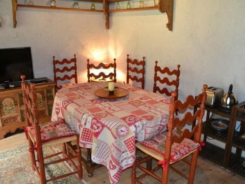 Alte typische Engadinermühle
