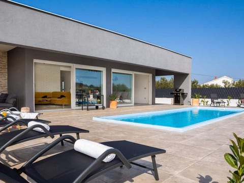 Villa Millenium