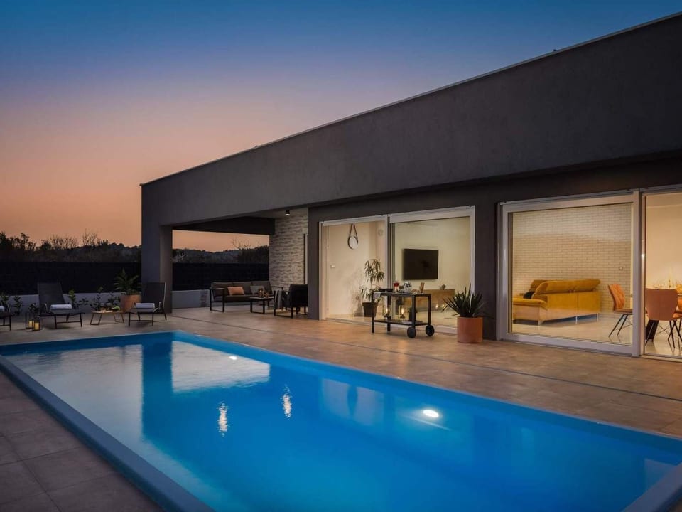 Villa Millenium - Jezera