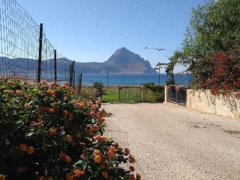 Mandarino Makari Ferienhaus 500 m vom Meer