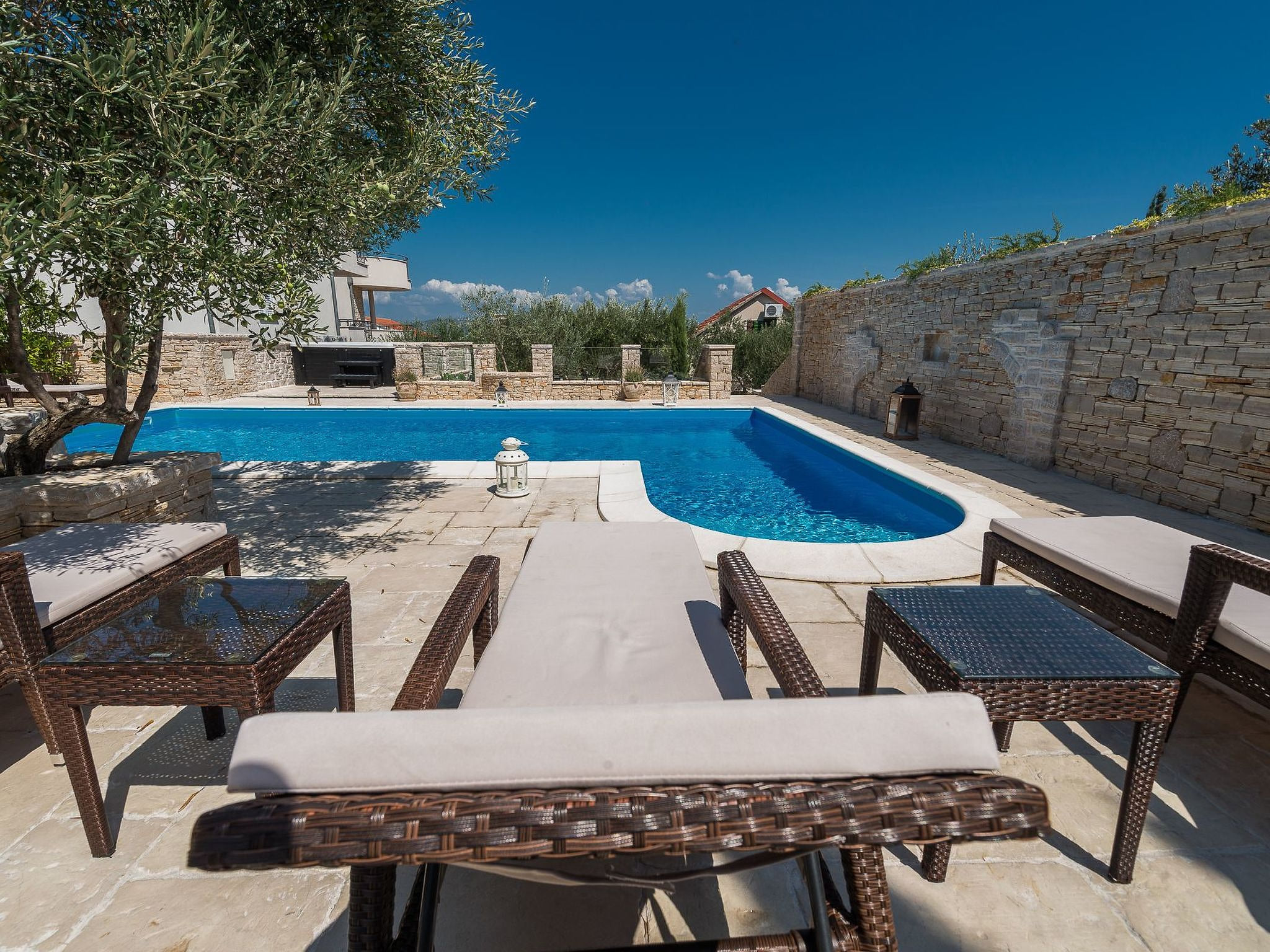 Wohnung für 4 Personen mit Pool