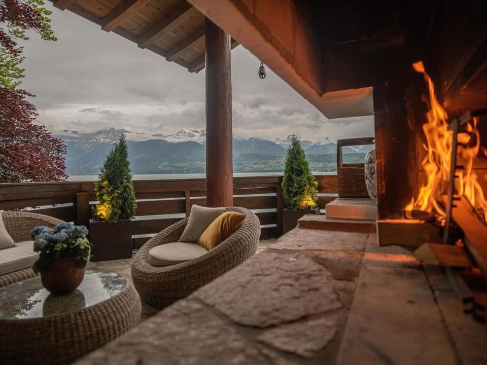 Chalet am See mit Panorama Aussicht - Gunten