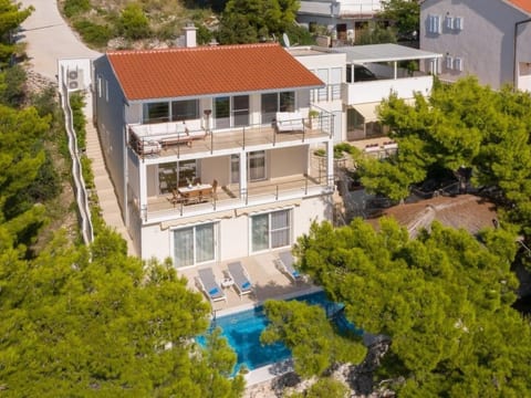 Villa Lara