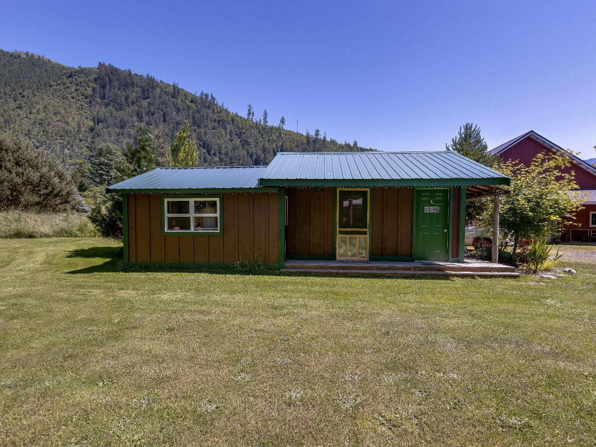 Hütte "71MF" mit Grill