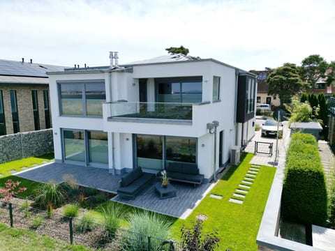 Apartement Villa Am Meer in Glowe mit Terasse EG