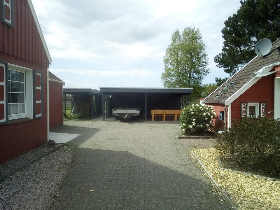 Kleine Ferienwohnung in ruhiger Lage - Westoverledingen