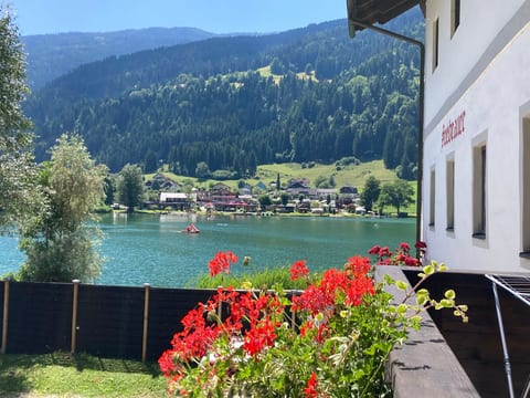 Wohnung mit Balkon und 2 Schlafzimmer