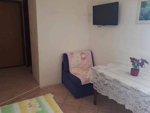 für 2 Personen ca. 25 m² in Zubovici, Adriaküste Kroatien (Kroatische Inse
