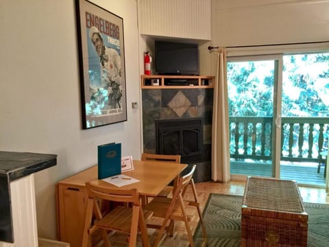 Tolle kleine Eigentumswohnung mit Kamin und Wi-F