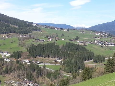mit Balkon und herrlichem Ausblick