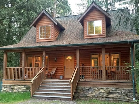 Gemütliche Hütte mit Whirlpool und haustierfreun