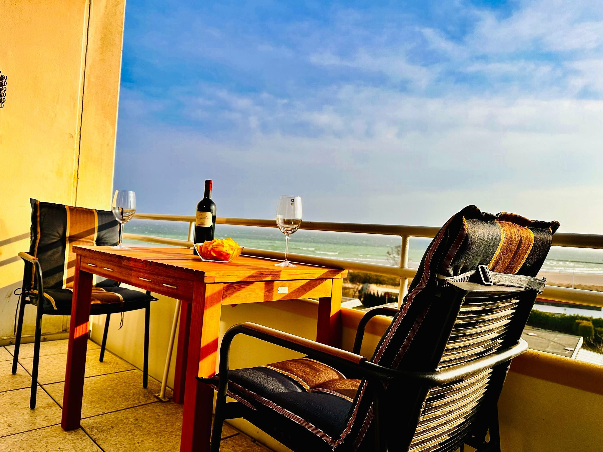 Südbalkon mit Meerblick