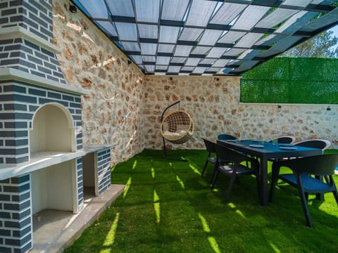 Romantische Luxusvilla "Sard 1" mit Jacuzzi