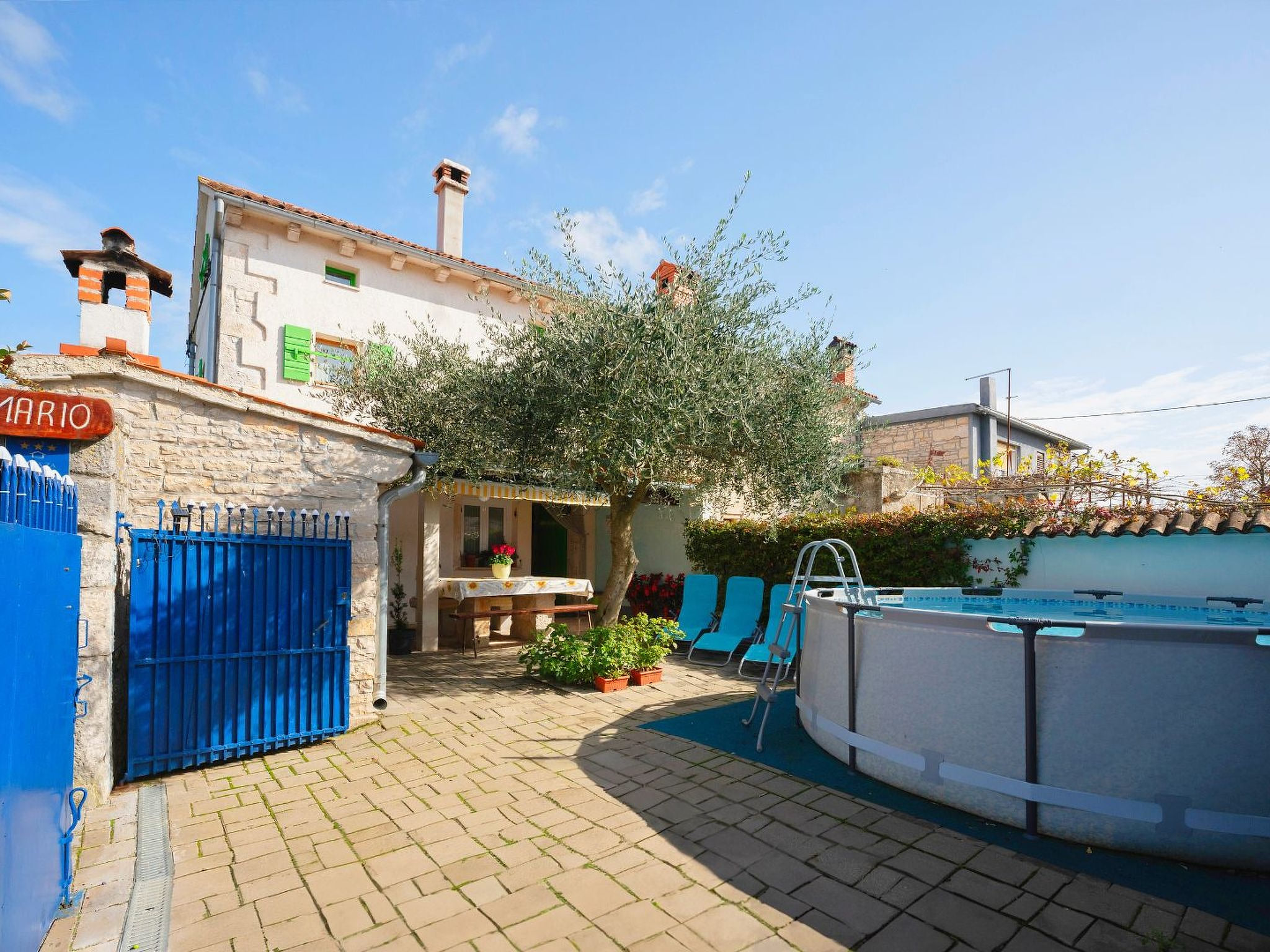 Wunderschönes Haus in Peresiji mit privatem Pool