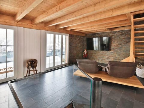 Wunderschönes Luxus-Chalet mit Seesicht