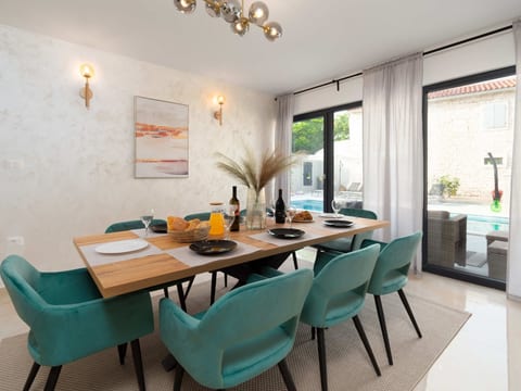 Designer Villa Simone - Modern und Heritage Style