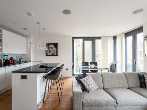 Luxuriöse 2-Bett-Wohnung im Hotelstil in Notting Hill