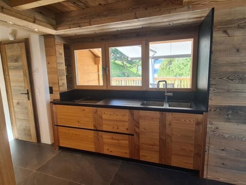 Charming Chalet Doux Douze