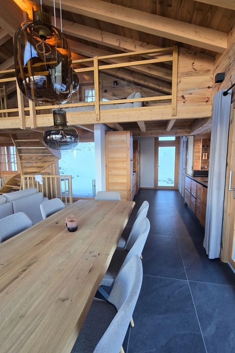 Charming Chalet Doux Douze