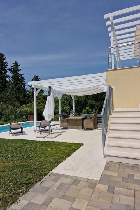 Appartment mit Pool