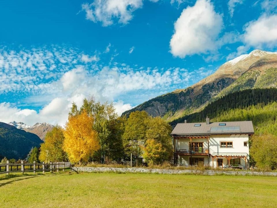 Gemütliche Ferienwohnung im Grünen - Zernez
