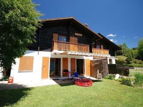 Chalet Paprika