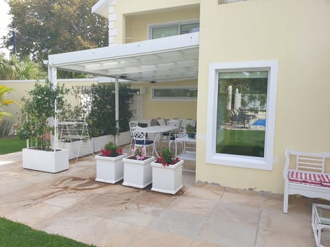 Gemütliche Ferienwohnung mit eigenem Garten