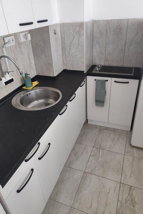 "Stefea Apartment"