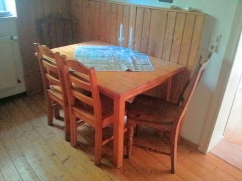 Ferien-Apartment  1