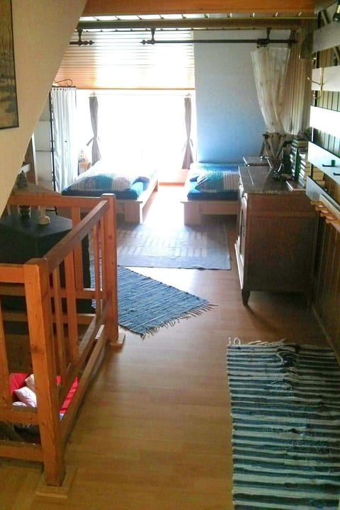 Ferien-Apartment  1