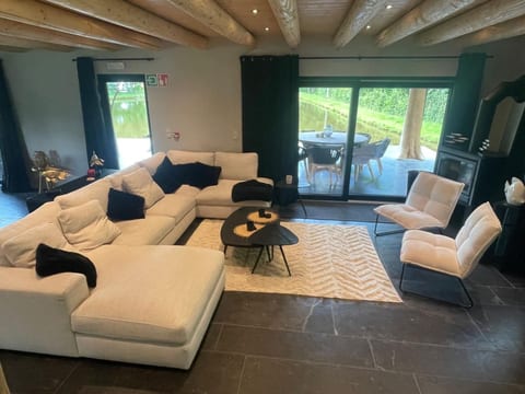 Chalet du pêcheur - Sauna und Hallenbad