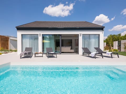 Villa Bandelli mit Spa in Oklaj