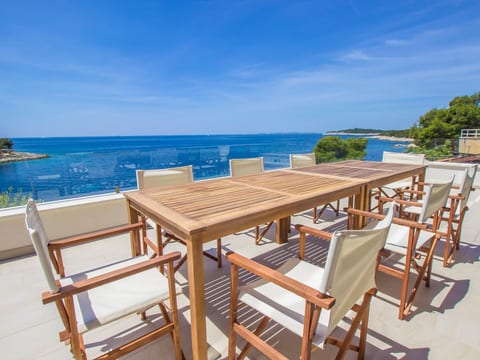 Villa Stylish