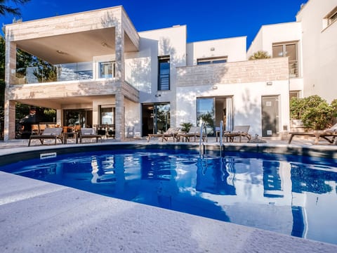 Villa Kalipso