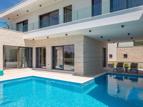 Villa Luka in der Stadt Srima