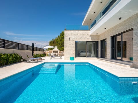 Villa Luka in der Stadt Srima