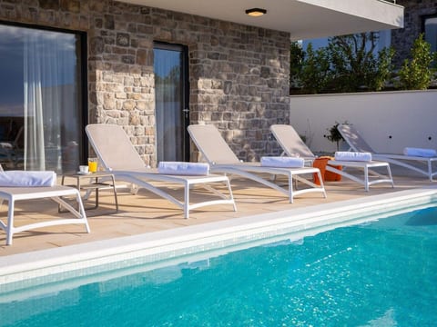 Villa Mattina für 10 Personen in Priosten