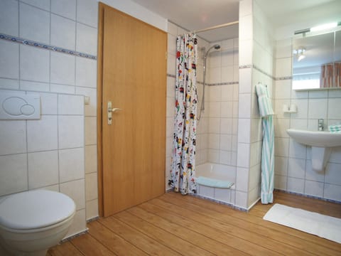 Heringsmöwe in Neue Tiefe