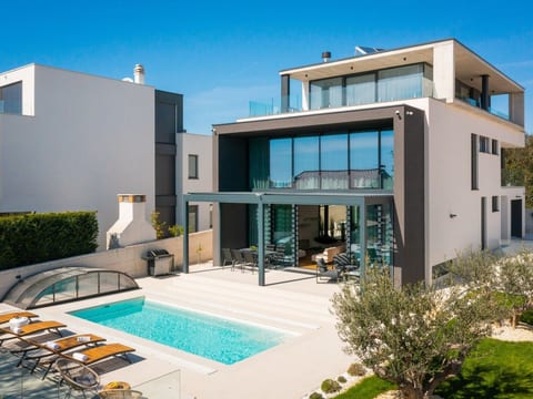 Villa Acacia für 9 Personen und 1 Kind