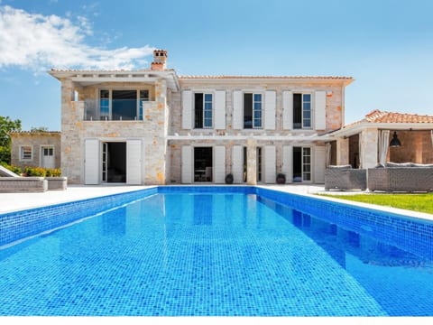 Villa Arabela mit 4 Schlafzimmern, in der Nähe von Porec
