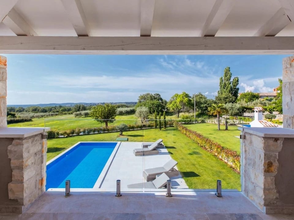 Villa Arabela con 4 camere da letto, vicino a Porec - Baderna
