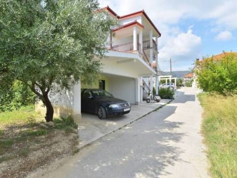 Wohnung "Lorenzo" mit Terrasse
