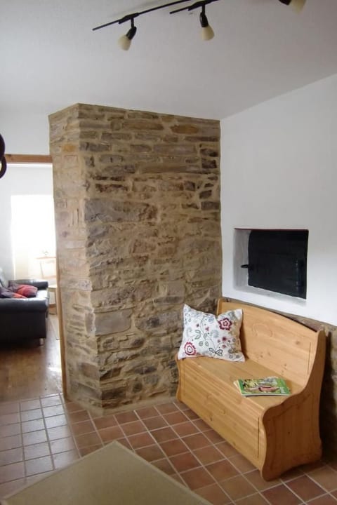 Little Stonehouse