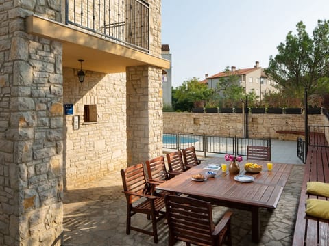 für 5 Personen ca. 100 m² in Ližnjan, Istrien (Medulin und Umgebung)