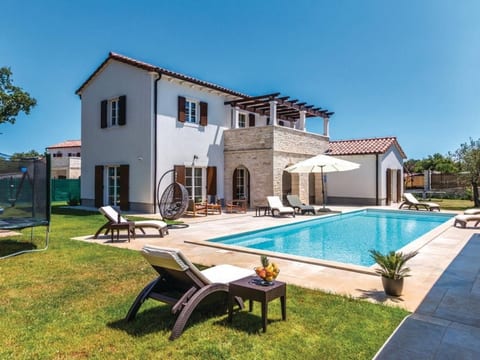 Villa "Magnolia" mit Schwimmbad, Sauna und Jacuz